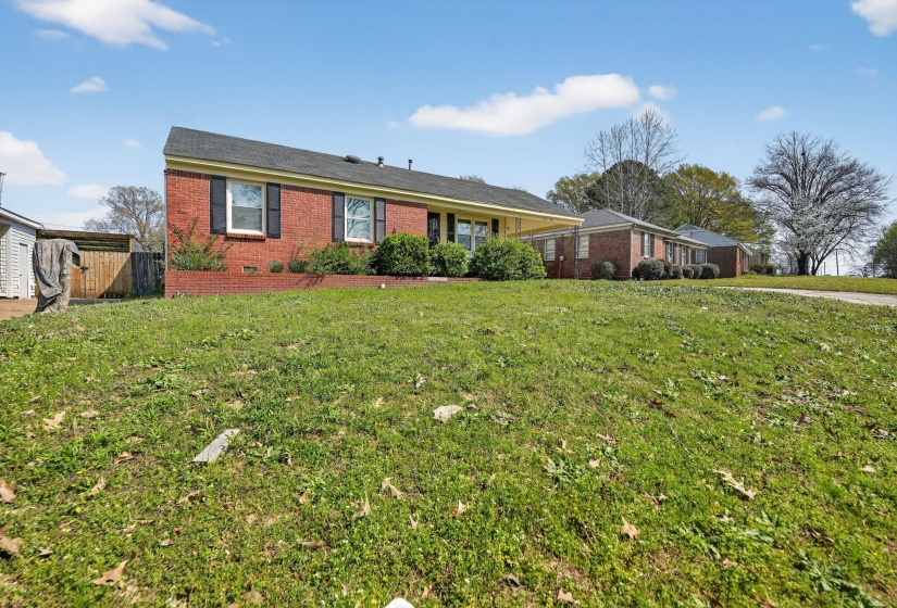 3220 CHRISTINE RD, Memphis, Tennessee 38118, 4 Bedroom Bedrooms, 8 Room Rooms,2 BathroomBathrooms,Residential,For Sale,CHRISTINE,0,10217851