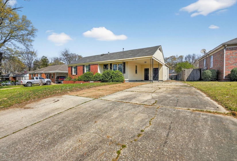 3220 CHRISTINE RD, Memphis, Tennessee 38118, 4 Bedroom Bedrooms, 8 Room Rooms,2 BathroomBathrooms,Residential,For Sale,CHRISTINE,0,10217851