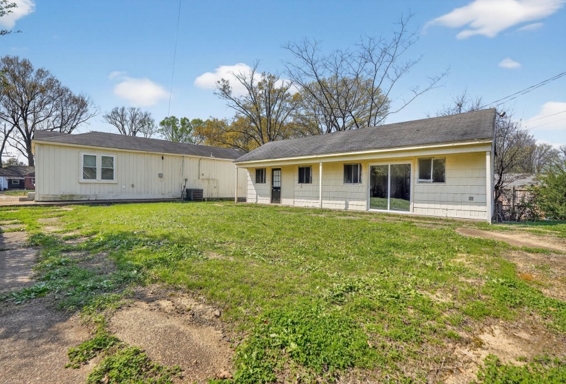 3220 CHRISTINE RD, Memphis, Tennessee 38118, 4 Bedroom Bedrooms, 8 Room Rooms,2 BathroomBathrooms,Residential,For Sale,CHRISTINE,0,10217851