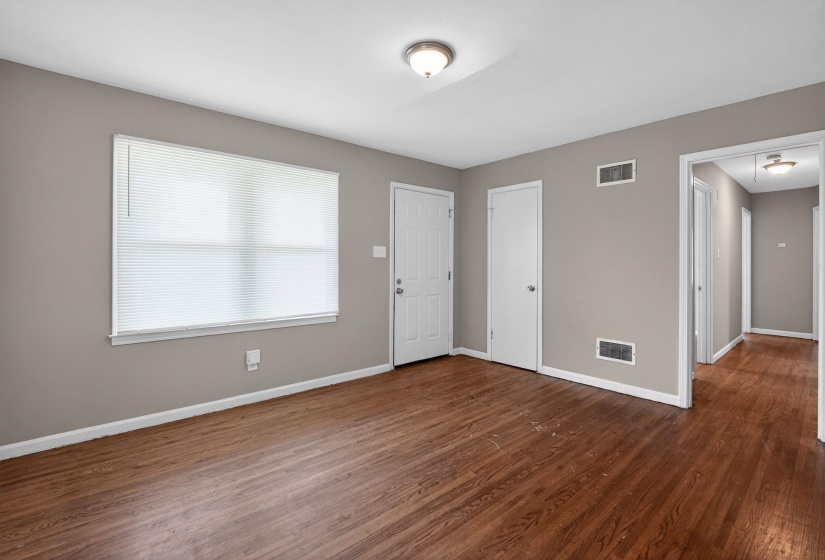 3220 CHRISTINE RD, Memphis, Tennessee 38118, 4 Bedroom Bedrooms, 8 Room Rooms,2 BathroomBathrooms,Residential,For Sale,CHRISTINE,0,10217851
