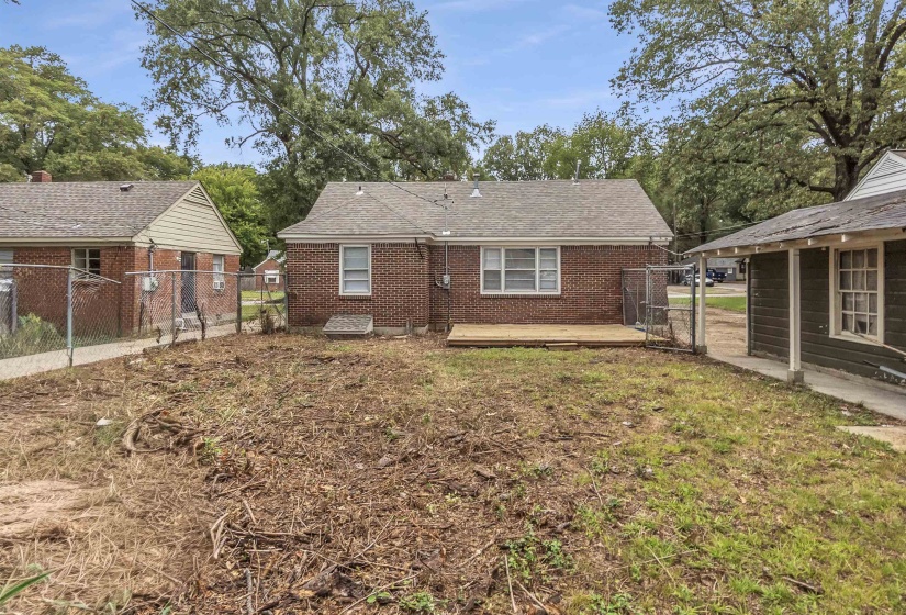 3515 VANUYS RD, Memphis, Tennessee 38111, 2 Bedrooms Bedrooms, 5 Rooms Rooms,1 BathroomBathrooms,Residential,For Sale,VANUYS,10221520
