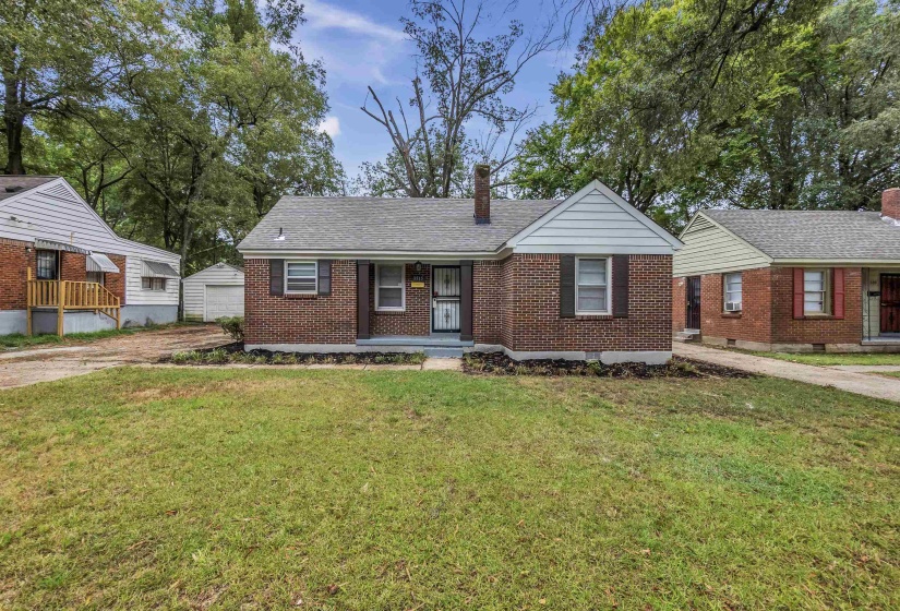 3515 VANUYS RD, Memphis, Tennessee 38111, 2 Bedrooms Bedrooms, 5 Rooms Rooms,1 BathroomBathrooms,Residential,For Sale,VANUYS,10221520