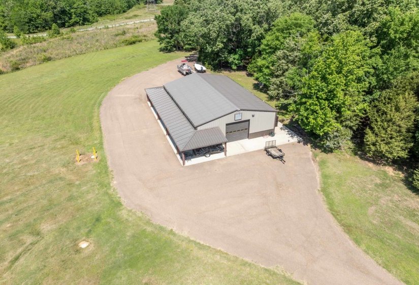 11469 MONTEREY RD, Eads, Tennessee 38028, 7 Bedroom Bedrooms, 16 Room Rooms,7.2 BathroomBathrooms,Residential,For Sale,MONTEREY,0,10221527