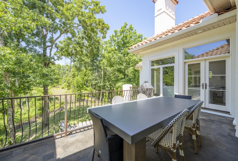 105 RIVIERA CV, Savannah, Tennessee 38372, 4 Bedroom Bedrooms, 9 Room Rooms,5.1 BathroomBathrooms,Residential,For Sale,RIVIERA,0,10221532