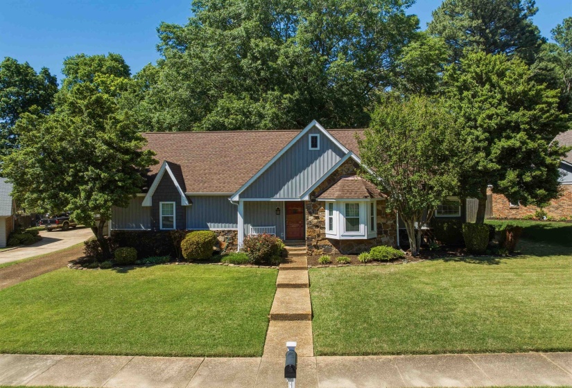 5866 SWEET OAK CV, Bartlett, Tennessee 38134, 4 Bedrooms Bedrooms, 8 Rooms Rooms,3 BathroomsBathrooms,Residential,For Sale,SWEET OAK,10221535