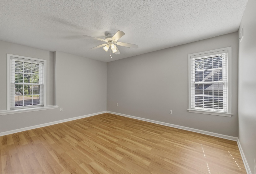 5866 SWEET OAK CV, Bartlett, Tennessee 38134, 4 Bedrooms Bedrooms, 8 Rooms Rooms,3 BathroomsBathrooms,Residential,For Sale,SWEET OAK,10221535