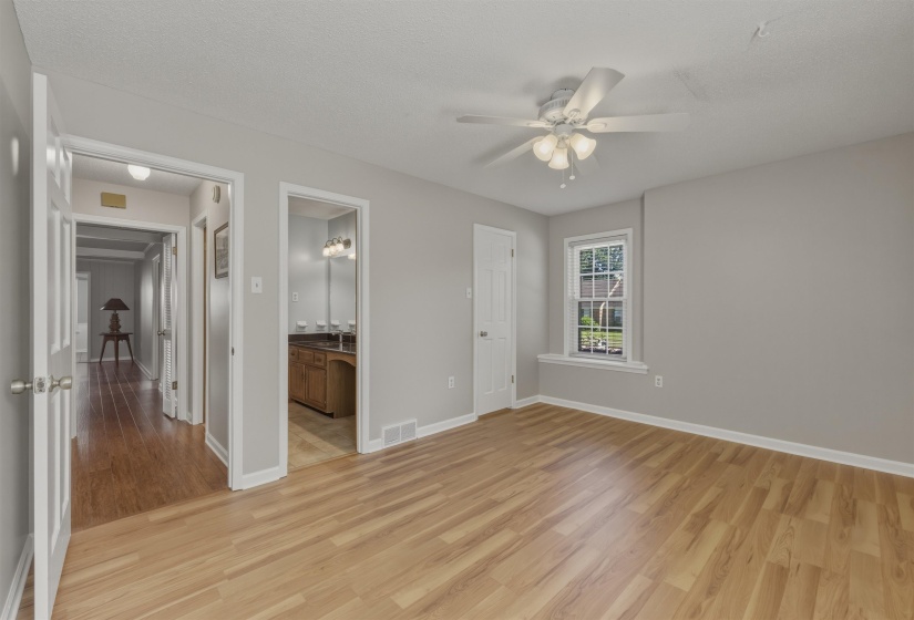 5866 SWEET OAK CV, Bartlett, Tennessee 38134, 4 Bedrooms Bedrooms, 8 Rooms Rooms,3 BathroomsBathrooms,Residential,For Sale,SWEET OAK,10221535