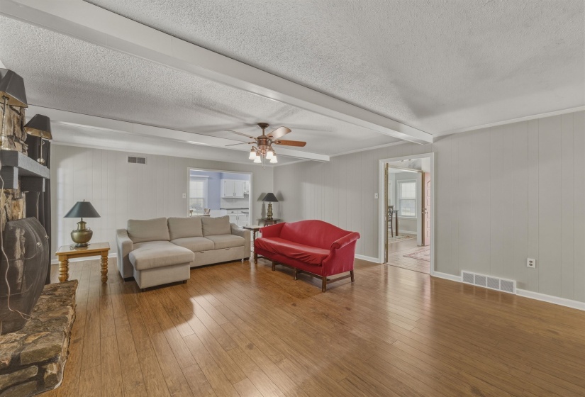 5866 SWEET OAK CV, Bartlett, Tennessee 38134, 4 Bedrooms Bedrooms, 8 Rooms Rooms,3 BathroomsBathrooms,Residential,For Sale,SWEET OAK,10221535