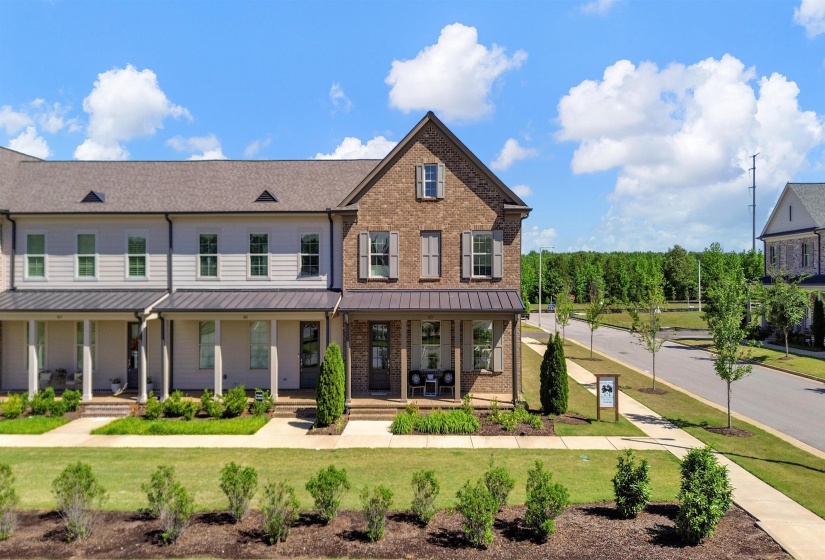877 UFTON ALY, Collierville, Tennessee 38017, 3 Bedroom Bedrooms, 7 Room Rooms,2.1 BathroomBathrooms,Residential,For Sale,UFTON,0,10221562