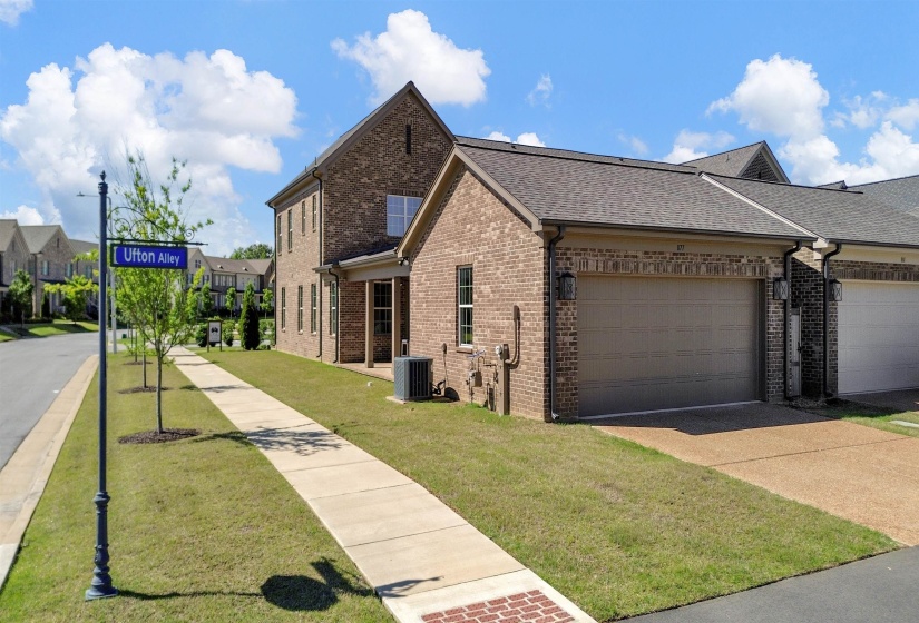877 UFTON ALY, Collierville, Tennessee 38017, 3 Bedroom Bedrooms, 7 Room Rooms,2.1 BathroomBathrooms,Residential,For Sale,UFTON,0,10221562
