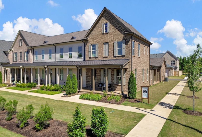 877 UFTON ALY, Collierville, Tennessee 38017, 3 Bedroom Bedrooms, 7 Room Rooms,2.1 BathroomBathrooms,Residential,For Sale,UFTON,0,10221562