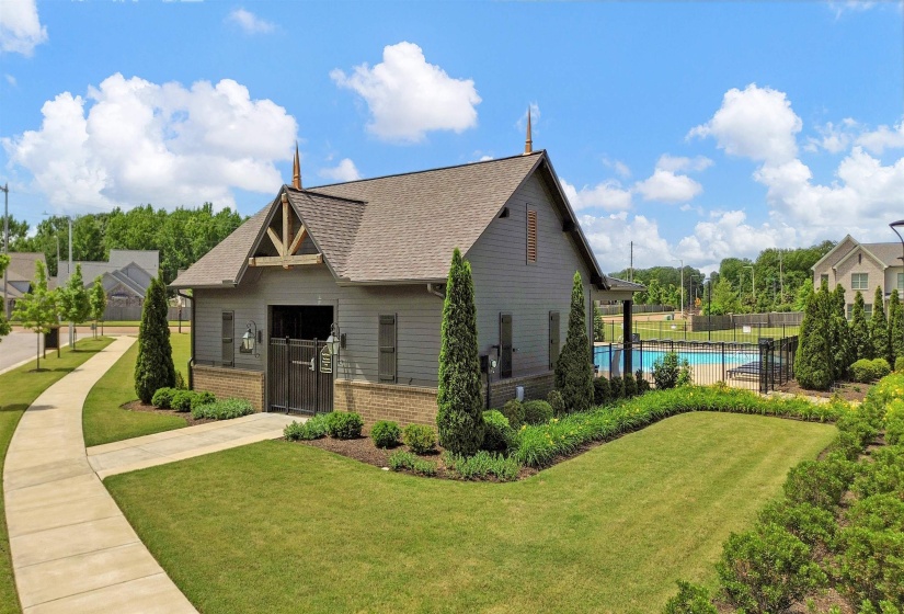 491 ARMEL DR, Collierville, Tennessee 38017, 3 Bedroom Bedrooms, 7 Room Rooms,2.1 BathroomBathrooms,Residential,For Sale,ARMEL,0,10221566