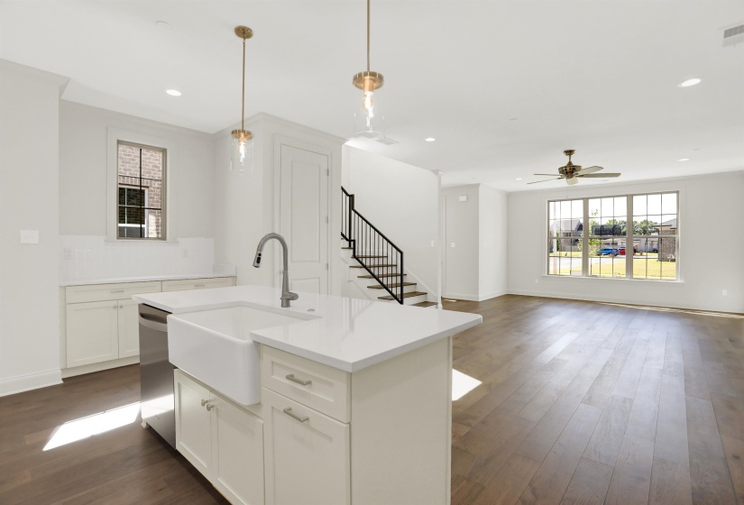 932 ALDWICK DR, Collierville, Tennessee 38017, 3 Bedroom Bedrooms, 7 Room Rooms,2.1 BathroomBathrooms,Residential,For Sale,ALDWICK,0,10221568
