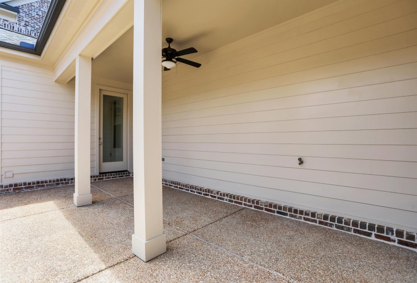 932 ALDWICK DR, Collierville, Tennessee 38017, 3 Bedroom Bedrooms, 7 Room Rooms,2.1 BathroomBathrooms,Residential,For Sale,ALDWICK,0,10221568
