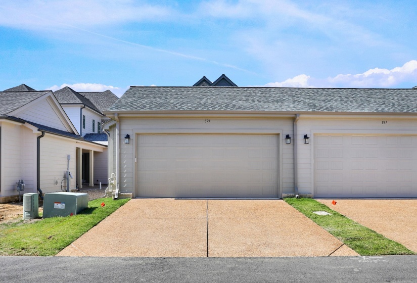 899 ALDWICK DR, Collierville, Tennessee 38017, 3 Bedroom Bedrooms, 7 Room Rooms,2.1 BathroomBathrooms,Residential,For Sale,ALDWICK,0,10221569