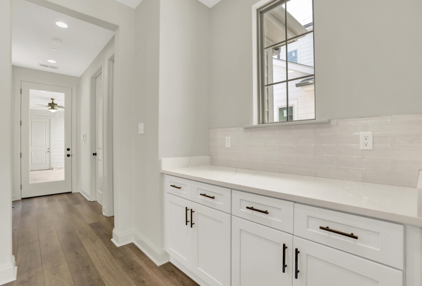 899 ALDWICK DR, Collierville, Tennessee 38017, 3 Bedroom Bedrooms, 7 Room Rooms,2.1 BathroomBathrooms,Residential,For Sale,ALDWICK,0,10221569