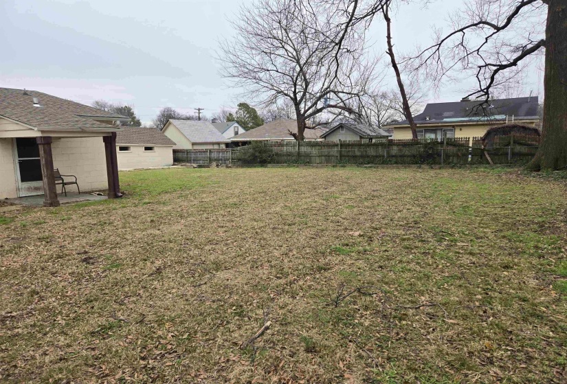 690 MCCONNELL ST, Memphis, Tennessee 38112, 3 Bedrooms Bedrooms, 6 Rooms Rooms,3 BathroomsBathrooms,Rental Properties,For Sale,MCCONNELL,10221624
