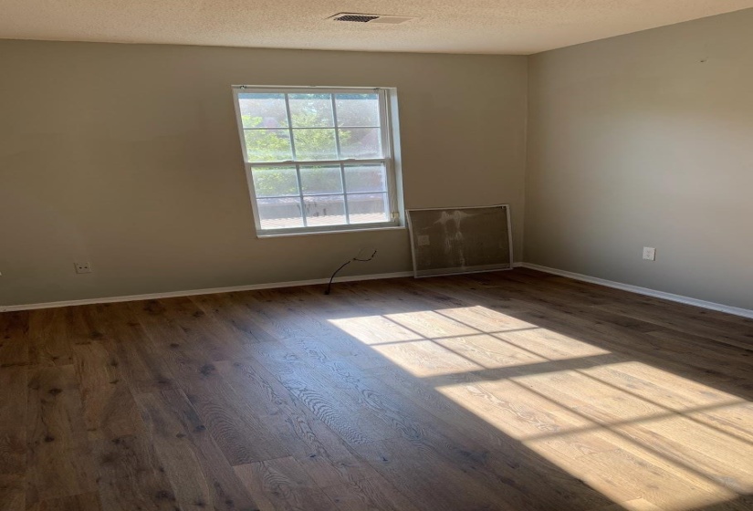 3662 CHESTERWOOD ST, Memphis, Tennessee 38118, 3 Bedrooms Bedrooms, 3 Rooms Rooms,2.1 BathroomsBathrooms,Rental Properties,For Sale,CHESTERWOOD,10221635