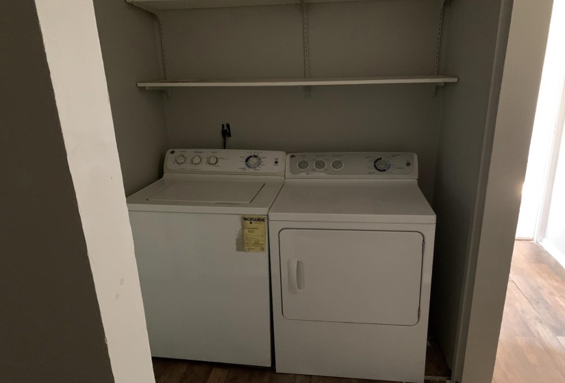 3662 CHESTERWOOD ST, Memphis, Tennessee 38118, 3 Bedrooms Bedrooms, 3 Rooms Rooms,2.1 BathroomsBathrooms,Rental Properties,For Sale,CHESTERWOOD,10221635
