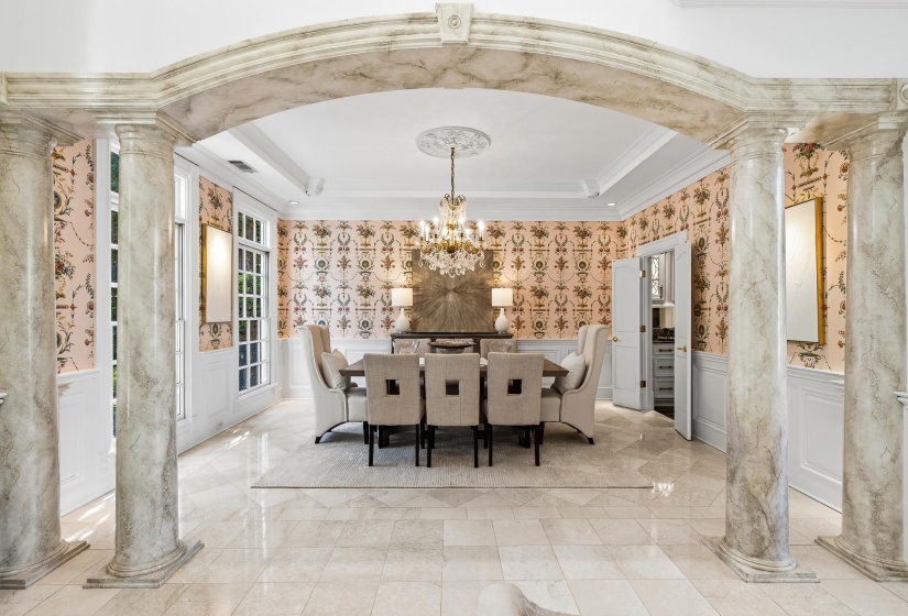 5870 GARDEN REACH CV, Memphis, Tennessee 38120, 4 Bedroom Bedrooms, 10 Room Rooms,5.1 BathroomBathrooms,Residential,For Sale,GARDEN REACH,0,10221571