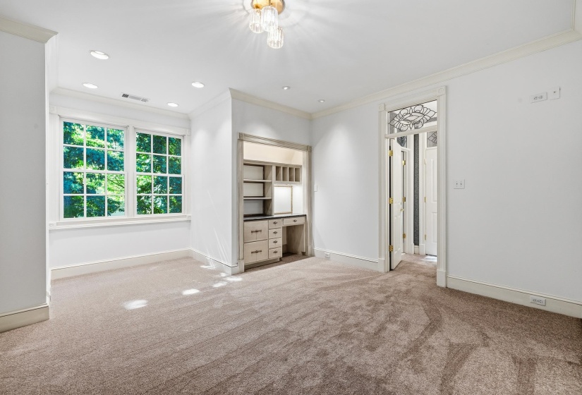 5870 GARDEN REACH CV, Memphis, Tennessee 38120, 4 Bedroom Bedrooms, 10 Room Rooms,5.1 BathroomBathrooms,Residential,For Sale,GARDEN REACH,0,10221571