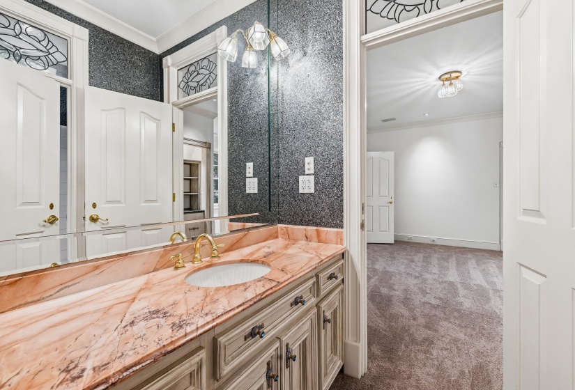 5870 GARDEN REACH CV, Memphis, Tennessee 38120, 4 Bedroom Bedrooms, 10 Room Rooms,5.1 BathroomBathrooms,Residential,For Sale,GARDEN REACH,0,10221571