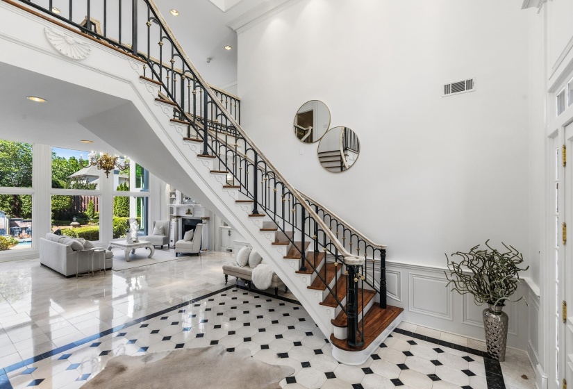 5870 GARDEN REACH CV, Memphis, Tennessee 38120, 4 Bedroom Bedrooms, 10 Room Rooms,5.1 BathroomBathrooms,Residential,For Sale,GARDEN REACH,0,10221571