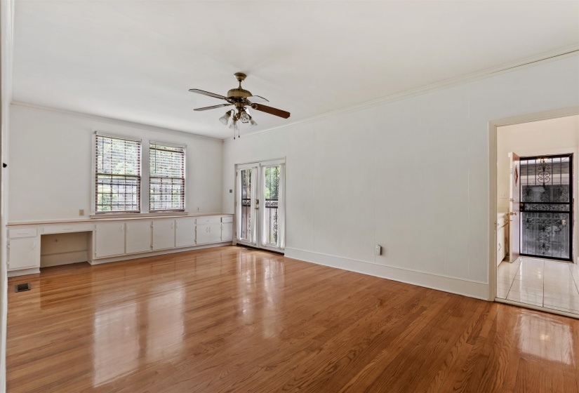753 CYPRESS DR, Memphis, Tennessee 38112, 4 Bedrooms Bedrooms, 9 Rooms Rooms,2.1 BathroomsBathrooms,Residential,For Sale,CYPRESS,10221573