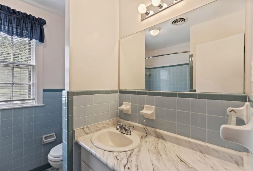 753 CYPRESS DR, Memphis, Tennessee 38112, 4 Bedrooms Bedrooms, 9 Rooms Rooms,2.1 BathroomsBathrooms,Residential,For Sale,CYPRESS,10221573