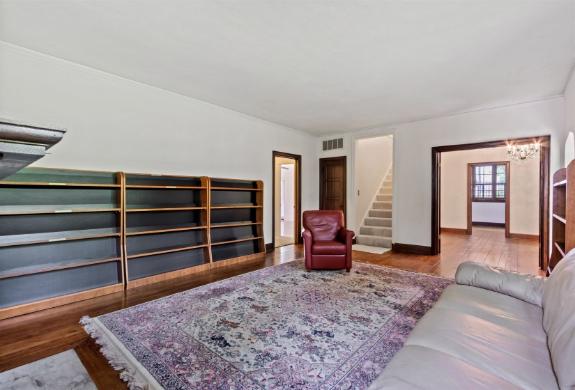 753 CYPRESS DR, Memphis, Tennessee 38112, 4 Bedrooms Bedrooms, 9 Rooms Rooms,2.1 BathroomsBathrooms,Residential,For Sale,CYPRESS,10221573
