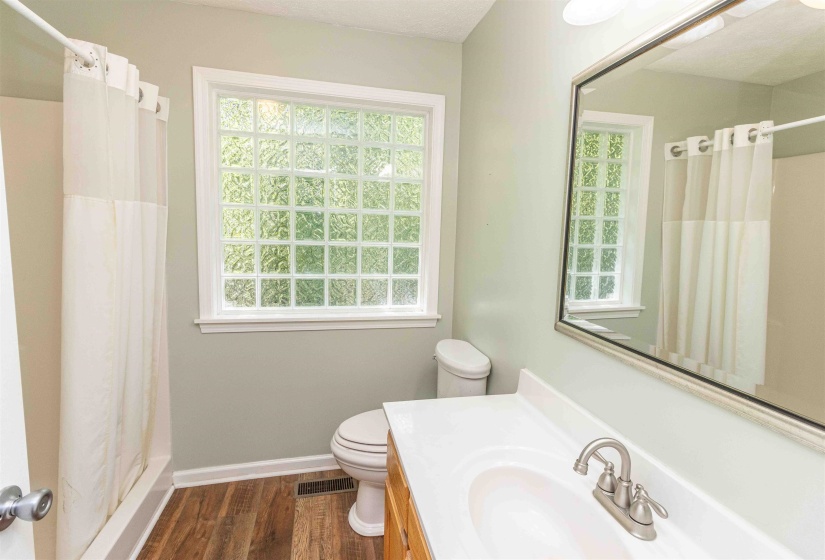 1540 B CHEWALLA RD, Ramer, Tennessee 38367, 3 Bedrooms Bedrooms, 6 Rooms Rooms,3 BathroomsBathrooms,Residential,For Sale,CHEWALLA,10221574