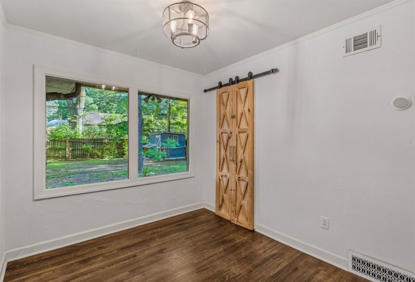 5047 EDENSHIRE AVE, Memphis, Tennessee 38117, 3 Bedrooms Bedrooms, 7 Rooms Rooms,1 BathroomBathrooms,Residential,For Sale,EDENSHIRE,10221580