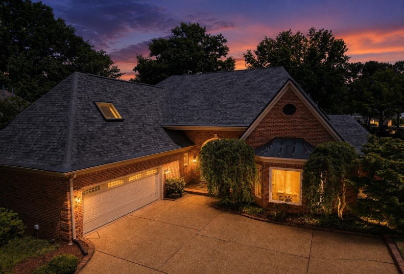 3290 WINDEMERE CIR, Memphis, Tennessee 38125, 4 Bedroom Bedrooms, 8 Room Rooms,3.1 BathroomBathrooms,Residential,For Sale,WINDEMERE,0,10221582
