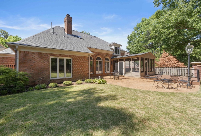3290 WINDEMERE CIR, Memphis, Tennessee 38125, 4 Bedroom Bedrooms, 8 Room Rooms,3.1 BathroomBathrooms,Residential,For Sale,WINDEMERE,0,10221582