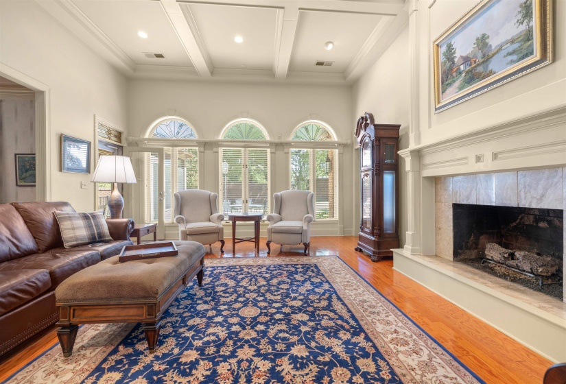 3290 WINDEMERE CIR, Memphis, Tennessee 38125, 4 Bedroom Bedrooms, 8 Room Rooms,3.1 BathroomBathrooms,Residential,For Sale,WINDEMERE,0,10221582