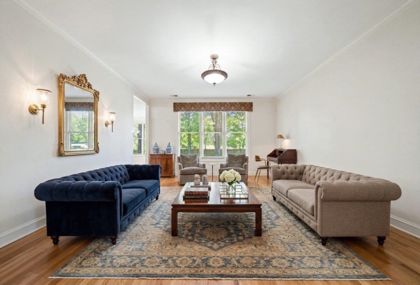 3147 SADDLEGAIT CV, Germantown, Tennessee 38138, 5 Bedrooms Bedrooms, 12 Rooms Rooms,3.1 BathroomsBathrooms,Residential,For Sale,SADDLEGAIT,10221583