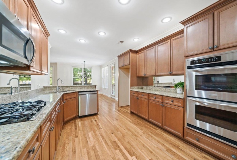3147 SADDLEGAIT CV, Germantown, Tennessee 38138, 5 Bedrooms Bedrooms, 12 Rooms Rooms,3.1 BathroomsBathrooms,Residential,For Sale,SADDLEGAIT,10221583