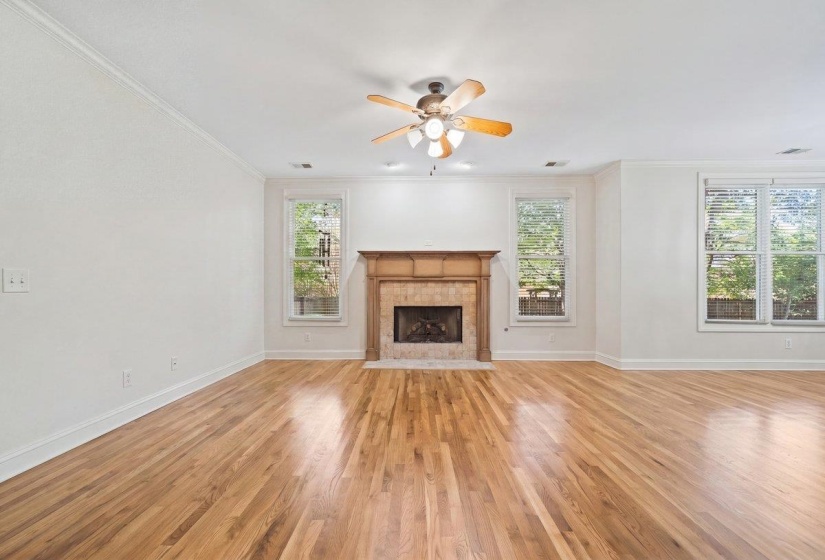 3147 SADDLEGAIT CV, Germantown, Tennessee 38138, 5 Bedrooms Bedrooms, 12 Rooms Rooms,3.1 BathroomsBathrooms,Residential,For Sale,SADDLEGAIT,10221583