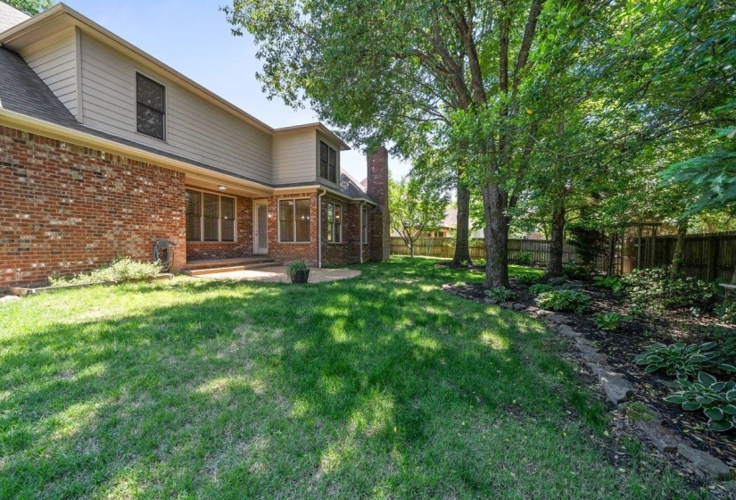 3147 SADDLEGAIT CV, Germantown, Tennessee 38138, 5 Bedrooms Bedrooms, 12 Rooms Rooms,3.1 BathroomsBathrooms,Residential,For Sale,SADDLEGAIT,10221583