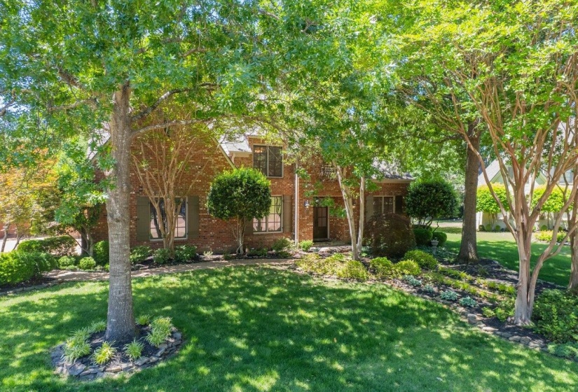 3147 SADDLEGAIT CV, Germantown, Tennessee 38138, 5 Bedrooms Bedrooms, 12 Rooms Rooms,3.1 BathroomsBathrooms,Residential,For Sale,SADDLEGAIT,10221583