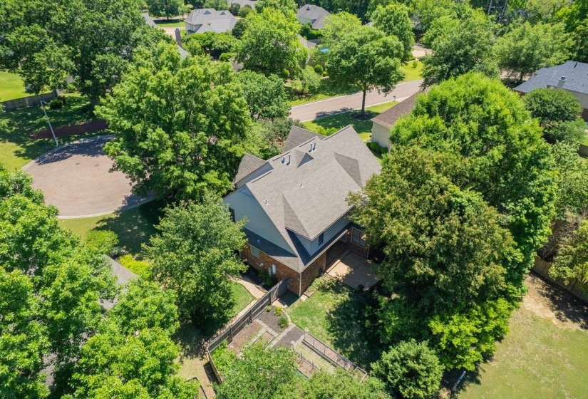 3147 SADDLEGAIT CV, Germantown, Tennessee 38138, 5 Bedrooms Bedrooms, 12 Rooms Rooms,3.1 BathroomsBathrooms,Residential,For Sale,SADDLEGAIT,10221583