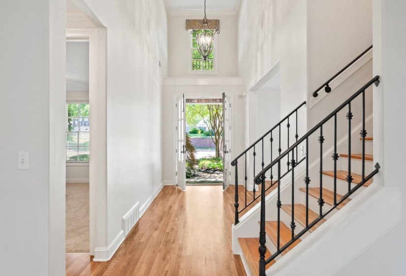 3147 SADDLEGAIT CV, Germantown, Tennessee 38138, 5 Bedrooms Bedrooms, 12 Rooms Rooms,3.1 BathroomsBathrooms,Residential,For Sale,SADDLEGAIT,10221583