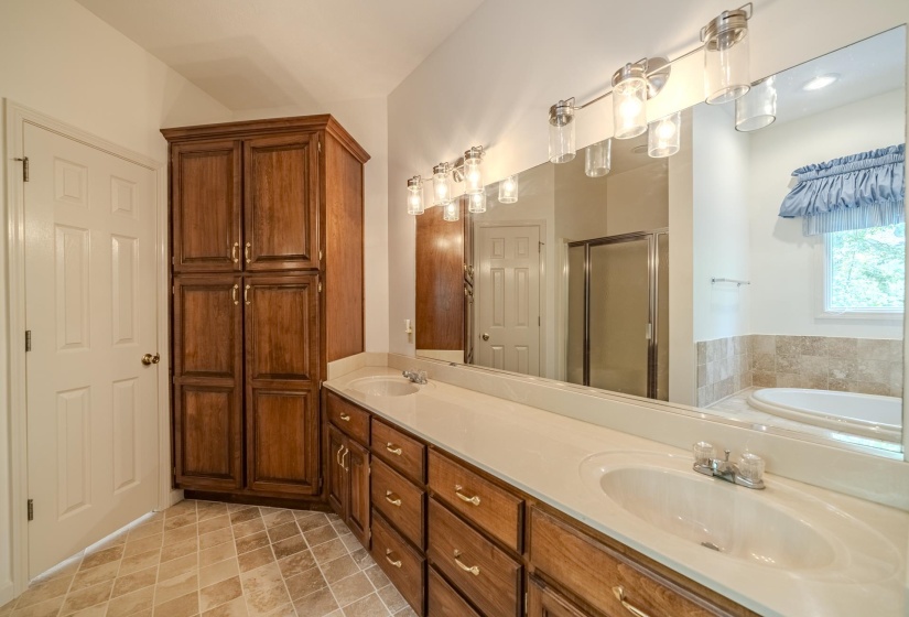 535 OLD SOUTH RD, Counce, Tennessee 38326-4217, 3 Bedrooms Bedrooms, 10 Rooms Rooms,2 BathroomsBathrooms,Residential,For Sale,OLD SOUTH,10221588