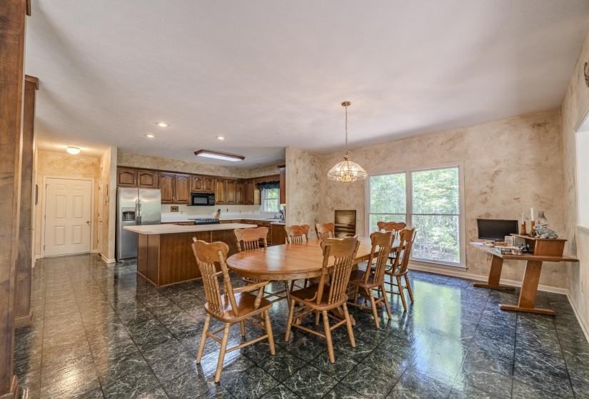 535 OLD SOUTH RD, Counce, Tennessee 38326-4217, 3 Bedrooms Bedrooms, 10 Rooms Rooms,2 BathroomsBathrooms,Residential,For Sale,OLD SOUTH,10221588