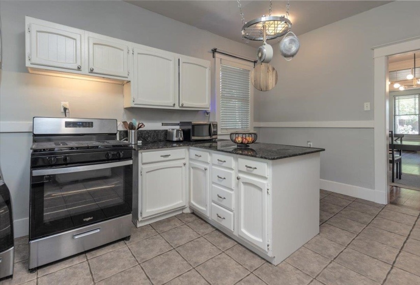 2251 EVELYN AVE, Memphis, Tennessee 38104, 3 Bedrooms Bedrooms, 6 Rooms Rooms,1 BathroomBathrooms,Residential,For Sale,EVELYN,10221598