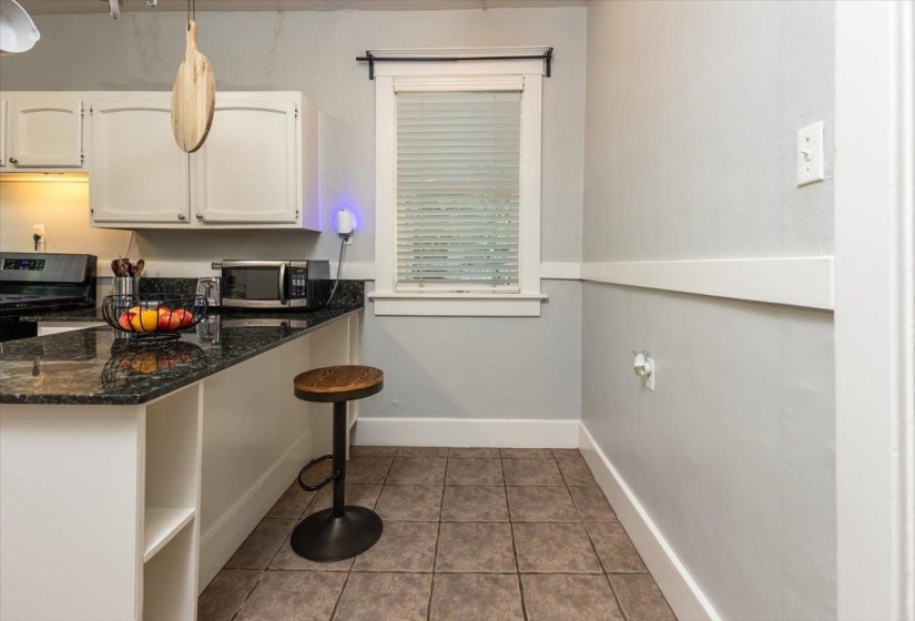 2251 EVELYN AVE, Memphis, Tennessee 38104, 3 Bedrooms Bedrooms, 6 Rooms Rooms,1 BathroomBathrooms,Residential,For Sale,EVELYN,10221598
