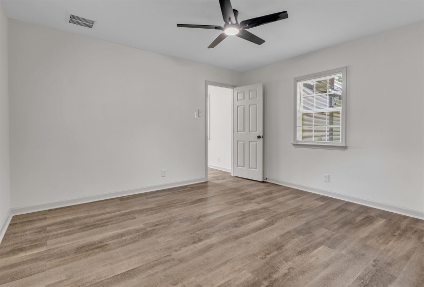1557 HOPE ST, Memphis, Tennessee 38111, 3 Bedrooms Bedrooms, 4 Rooms Rooms,2 BathroomsBathrooms,Residential,For Sale,HOPE,10221599