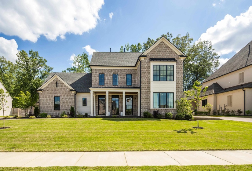 7069 ALLELON CIR, Germantown, Tennessee 38138, 5 Bedrooms Bedrooms, 11 Rooms Rooms,5.1 BathroomsBathrooms,Residential,For Sale,ALLELON,10221602