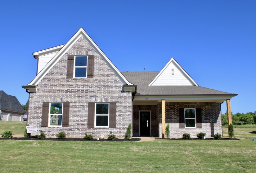 101 COLUMBIA WAY, Atoka, Tennessee 38004, 5 Bedrooms Bedrooms, 10 Rooms Rooms,3 BathroomsBathrooms,Residential,For Sale,COLUMBIA,10221606