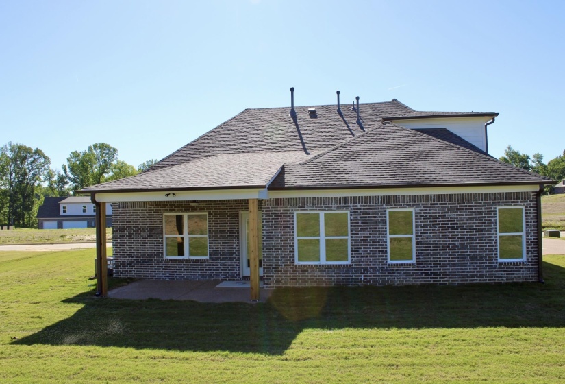 101 COLUMBIA WAY, Atoka, Tennessee 38004, 5 Bedrooms Bedrooms, 10 Rooms Rooms,3 BathroomsBathrooms,Residential,For Sale,COLUMBIA,10221606
